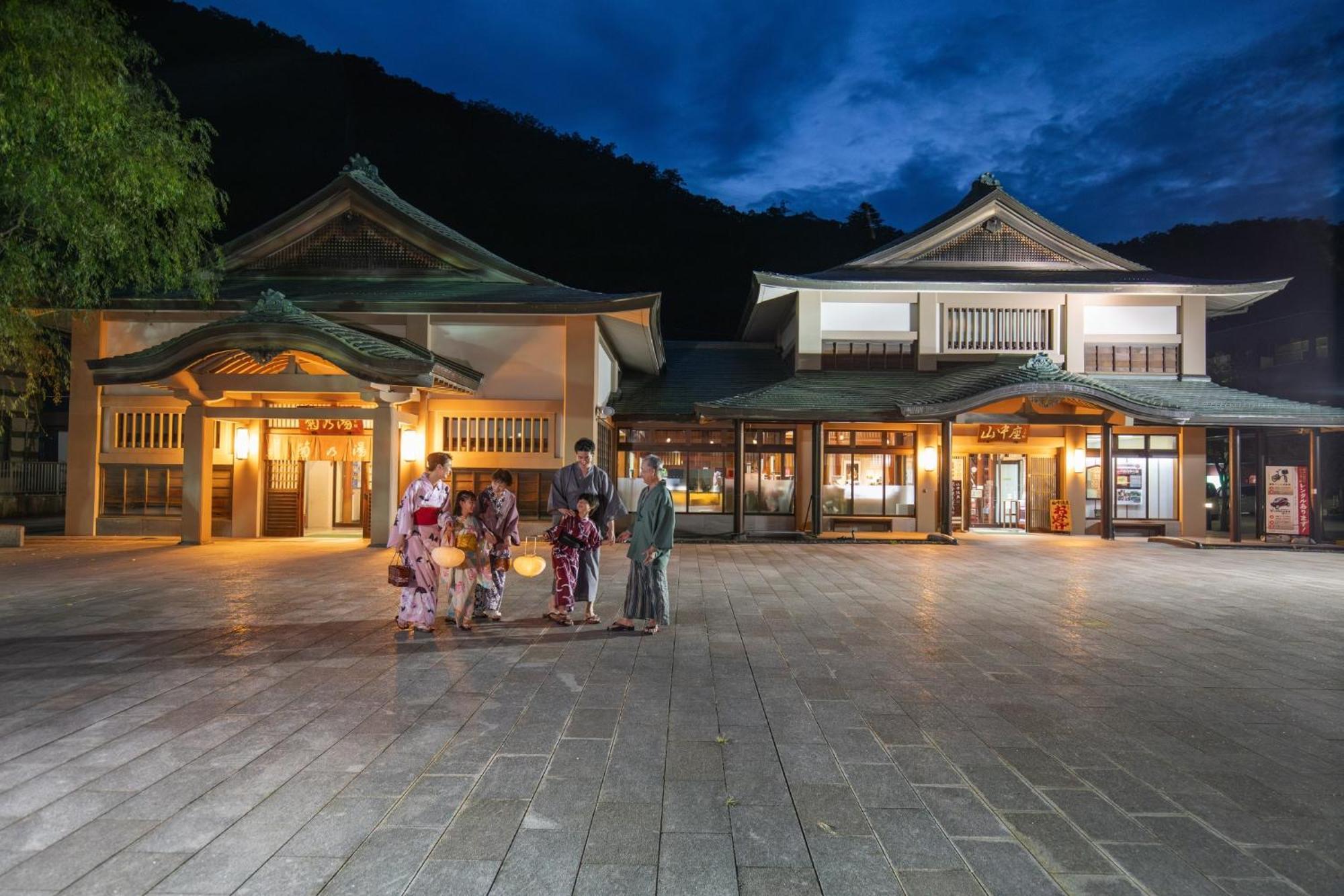 Ooedo Onsen Monogatari Premium Yamanaka Grand Hotel كجا المظهر الخارجي الصورة